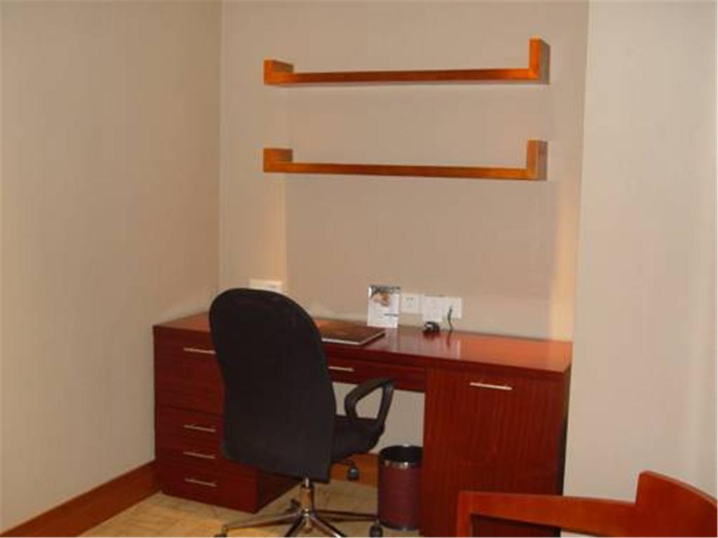 Howard Johnson Plaza Lingang Shanghai Nanhui Esterno foto