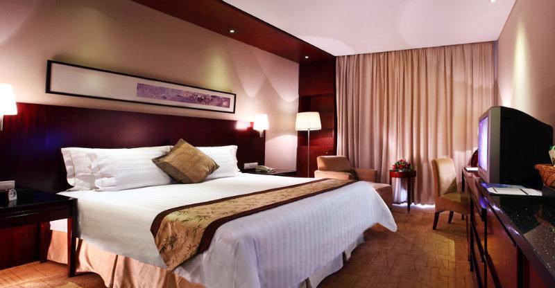 Howard Johnson Plaza Lingang Shanghai Nanhui Esterno foto