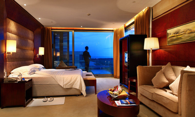 Howard Johnson Plaza Lingang Shanghai Nanhui Esterno foto