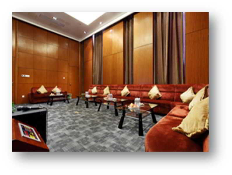 Howard Johnson Plaza Lingang Shanghai Nanhui Esterno foto